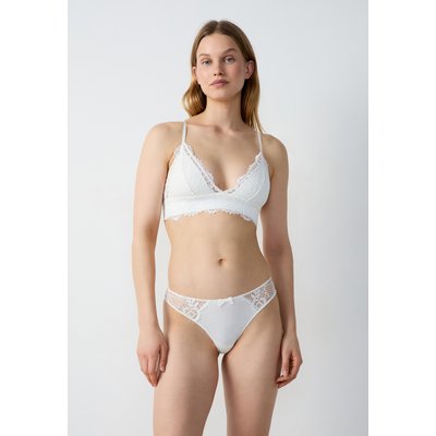 Soutien-gorge n.8 - le triangle sans armatures SUCCESS ETAM