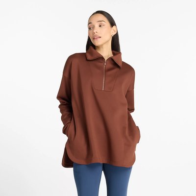 Tech Knit Oversized Half Zip T-shirt col montant manches courtes. NEW BALANCE