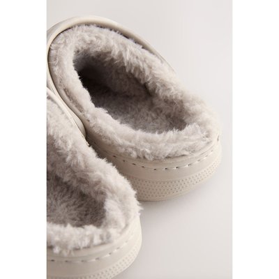 Chaussons style sabots doublés NEXT