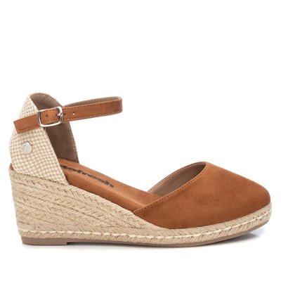 Espadrille avec talon de 8 cm. REFRESH