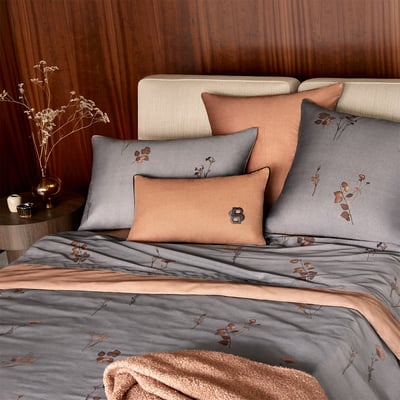 Housse de couette en satin de coton bleu, MIDNIGHT FLOWERS BOSS HOME
