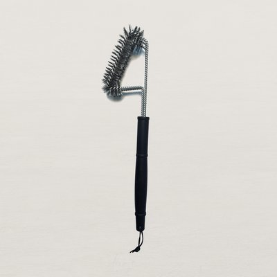 Brosse en inox spécial grille barbecue KOKKO