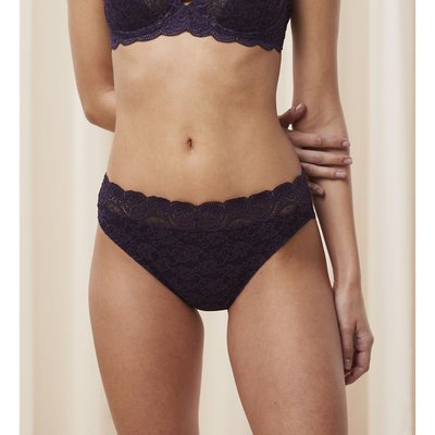 Slip En Dentelle Amourette 300 TRIUMPH