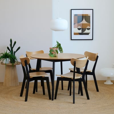 Table ronde en bois chêne/noir D105 + 4 chaises chêne/noir - LETA HELLIN, DEPUIS 1862
