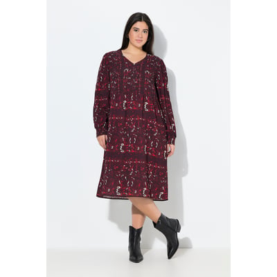 Robe smockée à encolure en V et ULLA POPKEN