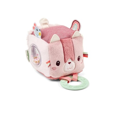 Jeanne cube d activites a accrocher LILLIPUTIENS