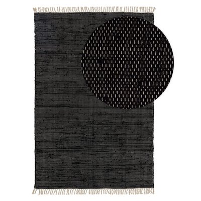 Tapis fabriqué à partir de matériaux recyclés tissé main TOM BENUTA 