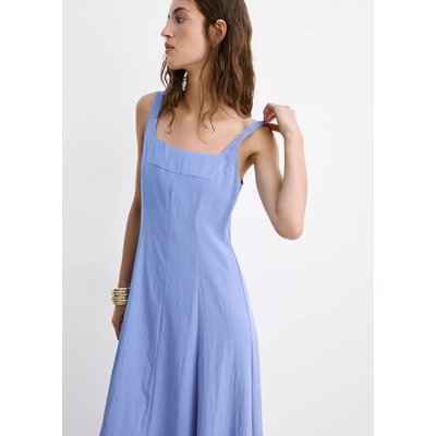 Robe dévorée effet froissé MANGO