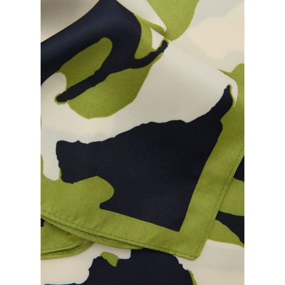 Foulard satiné imprimé à fleurs MANGO