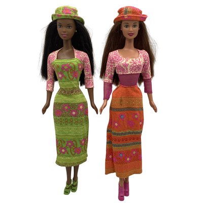 Lot de 2 poupées Barbie Flower Power Christie et Teresa 2000 - Bon état MATTEL