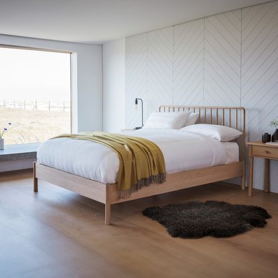 Uttara Scandi Oak Spindle Bed SO'HOME