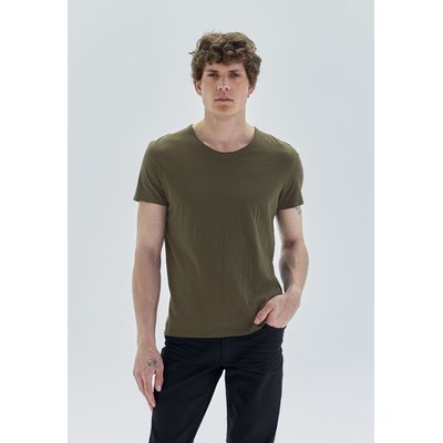 T-shirt L'Essentiel à col V IKKS