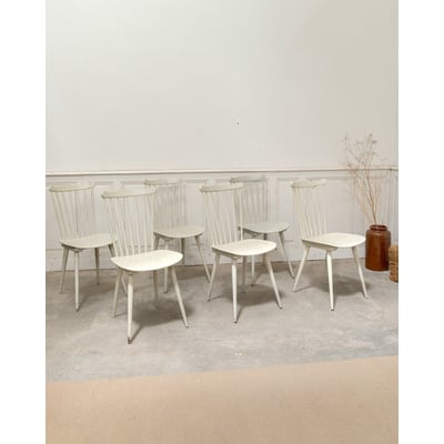 Lot de six chaises Baumann blanc crème Claude N°1391 - Bon état DEBONGOUT