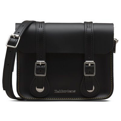 Kleine Schultertasche aus Glattleder DR. MARTENS