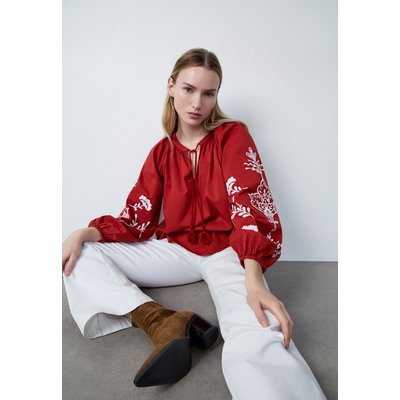 Blouse avec broderies sur les manches SOLENE BROD ETAM