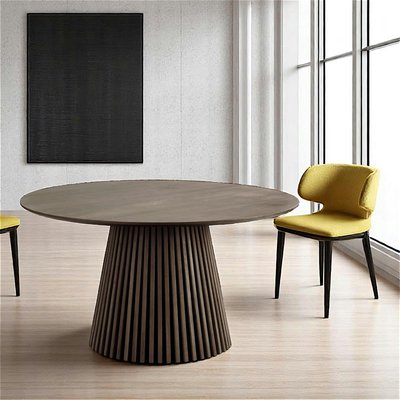 Table ronde en chêne brun avec piètement baguette ø120 cm AMSTERDAM PIER IMPORT