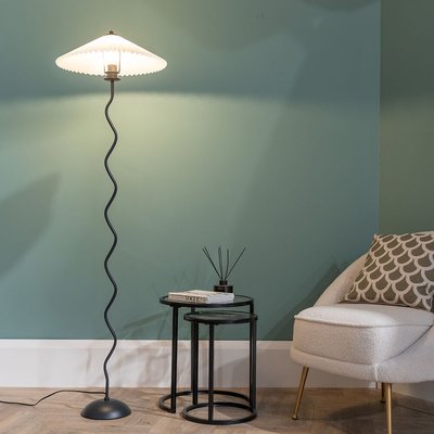 Wiggle Black Metal Floor Lamp with Origami Shade SO'HOME