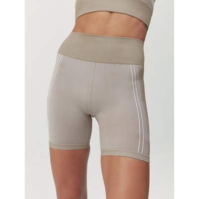 Short de sport CARA BORN LIVING YOGA