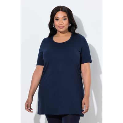 T-shirt long. Col rond et manches courtes. ULLA POPKEN