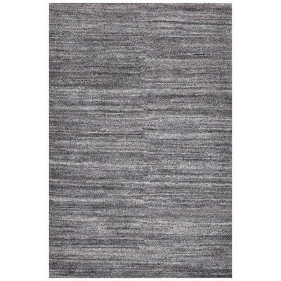 Tapis noué à la main en polyester recyclé adapté à l'extérieur - Eco Rug THEKO