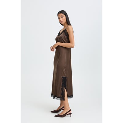 Robe nuisette, coupe droite, bretelles ajustables B.YOUNG