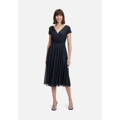 Robe de cocktail au look scintillant VERA MONT