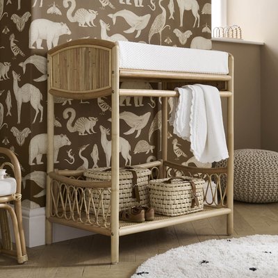 Aria Wave Changer with Hanging Rail CUDDLECO