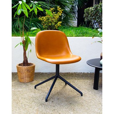 Chaise de bureau en cuir camel Alma N°1526 - Bon état DEBONGOUT
