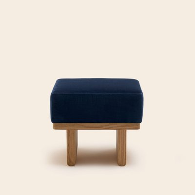 Tabouret en Bois et velours lumineux  ANCA MADURA