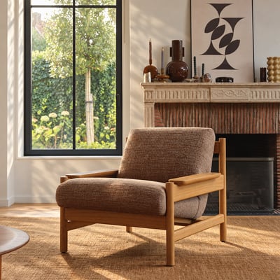Fauteuil en mindi massif et tissu texturé  MARCEL BERAH GETAH