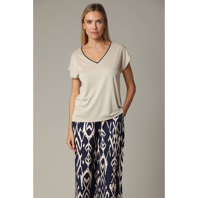 T-shirt col V légèrement loose en tissu irisé avec liseré contrasté sur l'encolure JOSSY DEELUXE