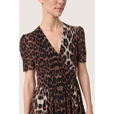 Robe SLAldora SOAKED IN LUXURY