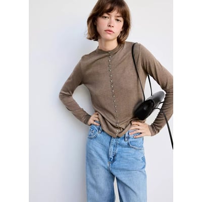 Cardigan en maille fine avec boutons métalliques MANGO