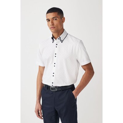 Chemise manches courtes à finitions élégantes NEXT