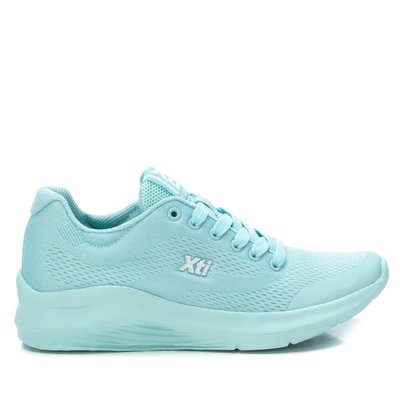 Chaussures de sport avec lacets réglables XTI