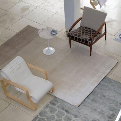 Tapis salon et chambre fait main en viscose motif simple EBERSON UN AMOUR DE TAPIS