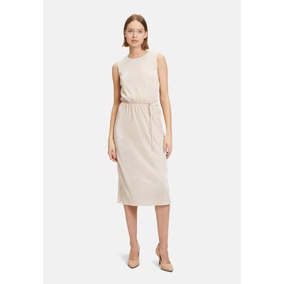 Robe plissée sans manches BETTY & CO