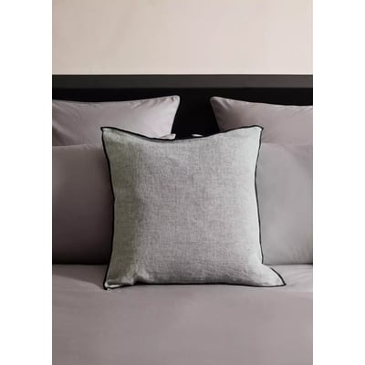 Housse de coussin décorative lit 100 % lin chambray 50x50 cm MANGO HOME