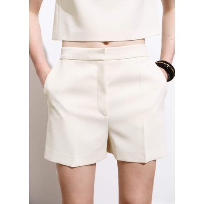 Short droit taille normale MANGO