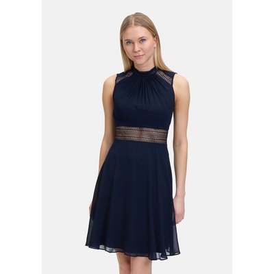 Robe de cocktail à empiècement en dentelle VERA MONT