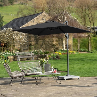 Voyager Parasol Cantilever T1 (3mx2m) SO'HOME