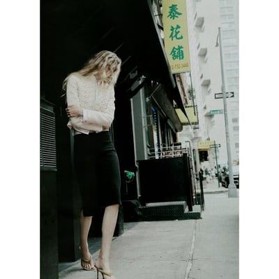 Pantalon capri slim MANGO