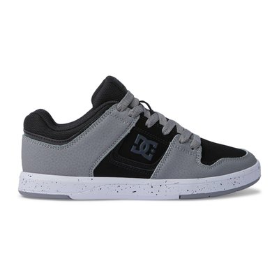 Chaussures de skate en cuir. DC SHOES