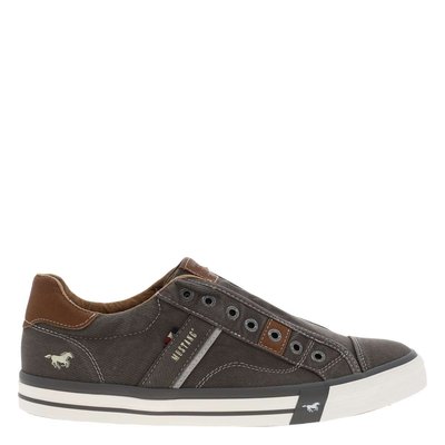 Baskets basses toile MUSTANG