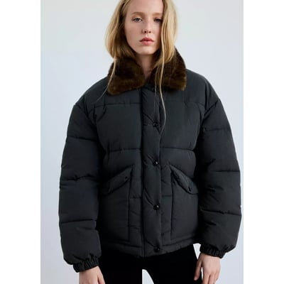 Anorak matelassé col imitation fourrure MANGO