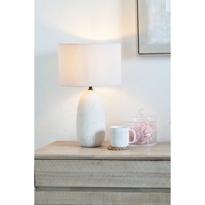 White Vintage Textured Ceramic Table Lamp ÉDITÉ