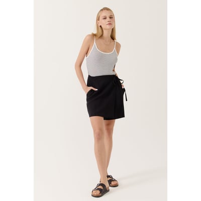 Jupe courte taille haute minimaliste Dymea ARTLOVE