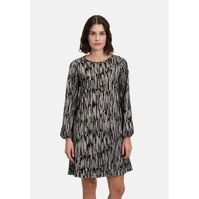 Robe casual au look scintillant BETTY & CO