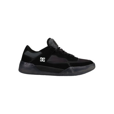 Chaussures en cuir. DC SHOES