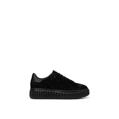 Modèle de baskets Svenja en cuir velours MARC O'POLO